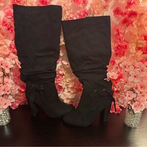 Elegant Black Knee-High Women's Boots